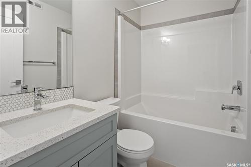 2925 Welby Way, Regina, SK - Indoor Photo Showing Bathroom