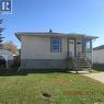 421 Mcintyre Street, Regina, SK  - Outdoor 