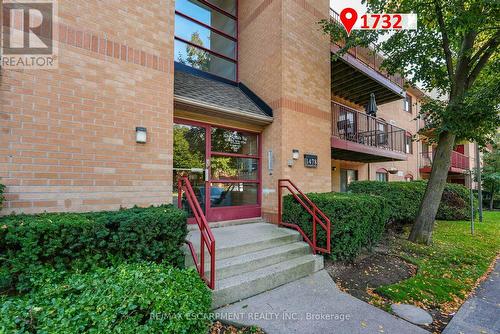 1732 - 1478 PILGRIMS WAY  Oakville, ON L6M 3G7
