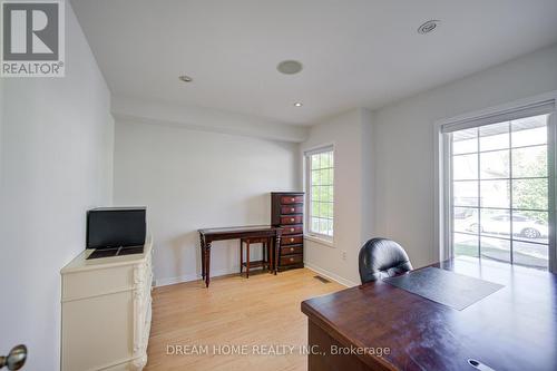 23 Viscount Way, East Gwillimbury, ON - Indoor Photo Showing Office