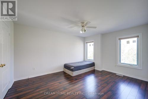 23 Viscount Way, East Gwillimbury, ON - Indoor