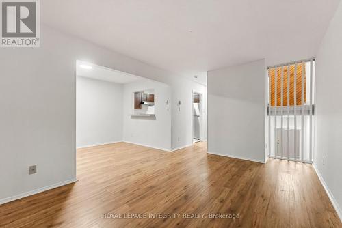 39 - 3415 Uplands Drive, Ottawa, ON - Indoor Photo Showing Other Room