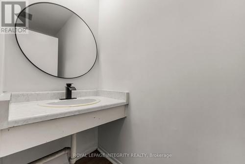 39 - 3415 Uplands Drive, Ottawa, ON - Indoor Photo Showing Bathroom