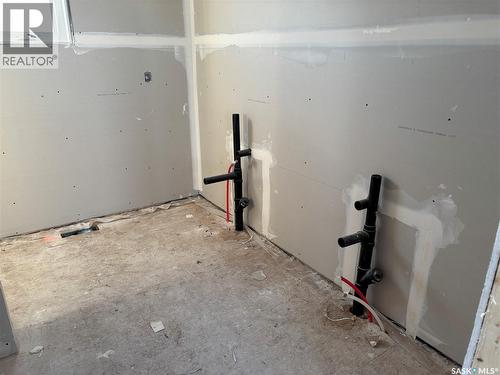 442 Kinloch Crescent, Saskatoon, SK - Indoor