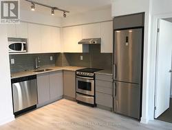 526 - 160 FLEMINGTON ROAD  Toronto, ON M6A 1N6