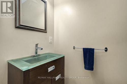 2194 Niagara Drive, Ottawa, ON - Indoor Photo Showing Bathroom