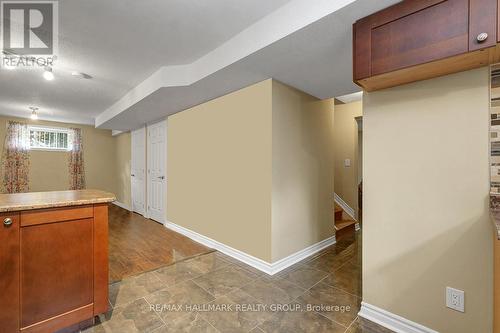 2194 Niagara Drive, Ottawa, ON - Indoor Photo Showing Other Room