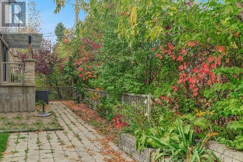 2194 Niagara Drive, Ottawa, ON - Outdoor