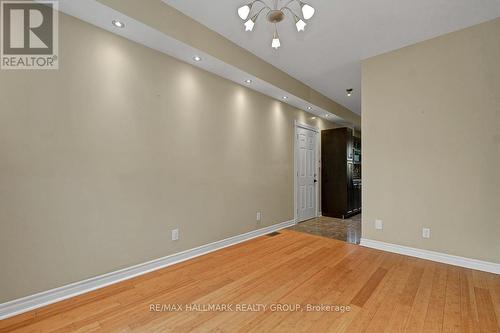 2194 Niagara Drive, Ottawa, ON - Indoor Photo Showing Other Room