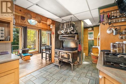 170 Long Point Road, Huntsville (Stisted), ON - Indoor