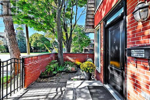 1 - 69 Upper Canada Drive, Toronto, ON - Outdoor