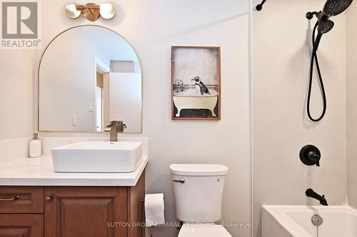 1 - 69 Upper Canada Drive, Toronto, ON - Indoor Photo Showing Bathroom