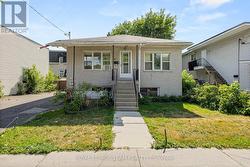 46 JOLLIET AVENUE  Ottawa, ON K1L 5H5