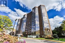306 - 20 BAIF BOULEVARD  Richmond Hill, ON L4C 8T1