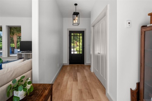 3700 Hankins Rd, Duncan, BC 