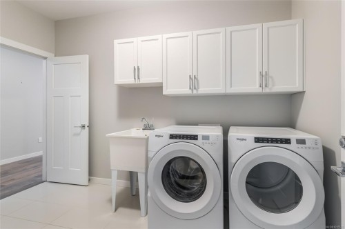 4132 Emerald Woods Pl, Nanaimo, BC 