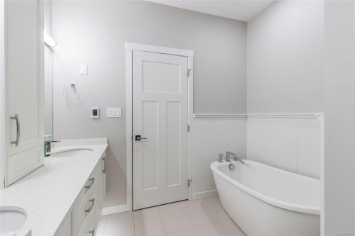 4132 Emerald Woods Pl, Nanaimo, BC 