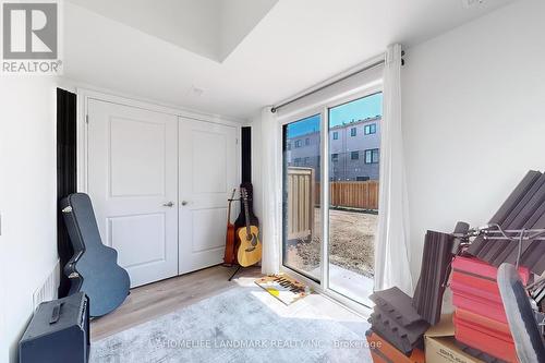 2 Reid Avenue N, Hamilton, ON - Indoor