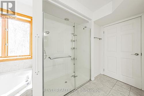 1325 3 Side Road, Milton, ON - Indoor Photo Showing Other Room