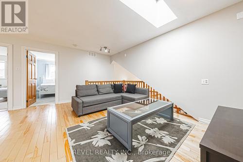1325 3 Side Road, Milton, ON - Indoor Photo Showing Living Room