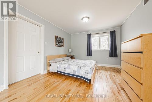1325 3 Side Road, Milton, ON - Indoor Photo Showing Bedroom