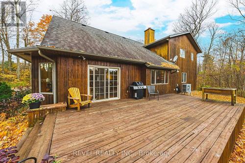 1325 3 Side Road, Milton, ON - Outdoor With Deck Patio Veranda