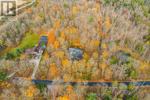 1325 3 Side Road, Milton, ON - Outdoor