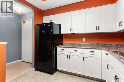 201 960 Assiniboine Avenue, Regina, SK - Indoor Photo Showing Kitchen
