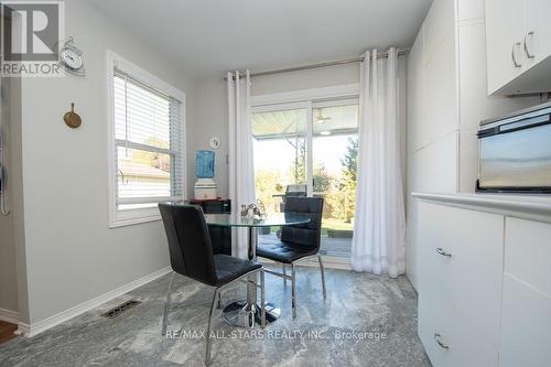 Breakfast Nook - 176 Elgin Street, Kawartha Lakes (Lindsay), ON - Indoor