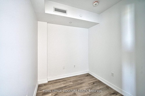 1421-1 Jarvis Street, Hamilton, ON - Indoor Photo Showing Other Room