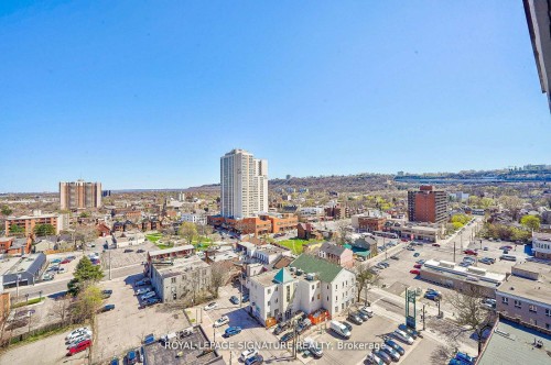 1421-1 Jarvis Street, Hamilton, ON - Outdoor With View