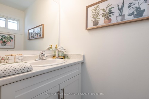 27-20 Anna Capri Drive, Hamilton, ON - Indoor Photo Showing Bathroom