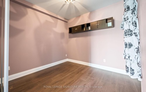 413-128 Garden Drive, Oakville, ON - Indoor Photo Showing Other Room