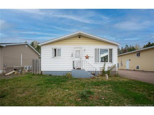 41 Vail St, Moncton, NB 