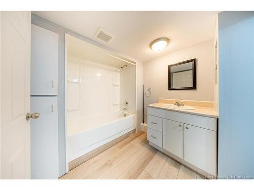 41 Vail St, Moncton, NB 