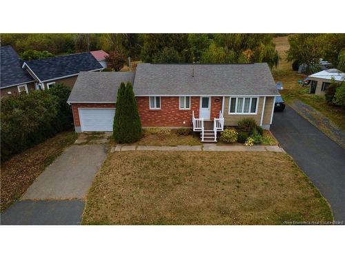 3240 Rue Brideau  Tracadie, NB E1X 1A5