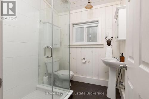 1127 Whispering Pines Trail, Bracebridge (Oakley), ON - Indoor Photo Showing Bathroom