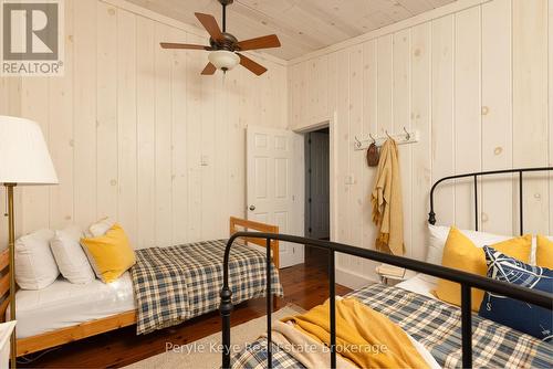 1127 Whispering Pines Trail, Bracebridge (Oakley), ON - Indoor Photo Showing Other Room