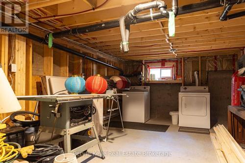 1127 Whispering Pines Trail, Bracebridge (Oakley), ON - Indoor Photo Showing Laundry Room