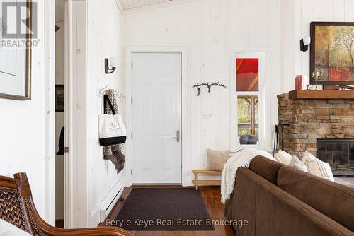 1127 Whispering Pines Trail, Bracebridge (Oakley), ON - Indoor With Fireplace