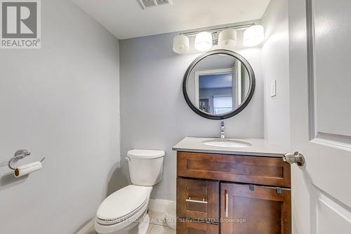 911 - 1450 Glen Abbey Gate, Oakville, ON - Indoor Photo Showing Bathroom