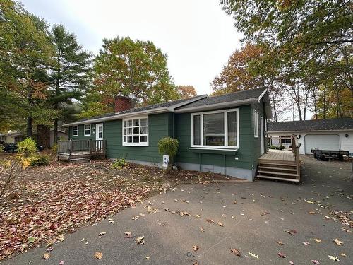 2807 Pinecrest Drive, Coldbrook, NS 