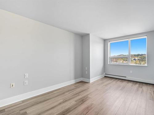 502 15 Kings Wharf Place, Dartmouth, NS 