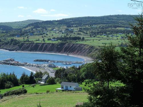 23 Shee Nan Dool Road, Cape George, NS 