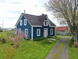 72 Sea Oats Drive  Kings Head, NS B2H 5C4