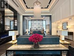 328 - 2333 TAUNTON ROAD  Oakville, ON L6H 0N5