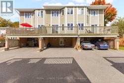 1149 CHIMNEY HILL WAY  Ottawa, ON K1J 8Z9