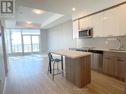 2102 - 20 George Street, Hamilton, ON - Indoor Photo Showing Kitchen With Upgraded Kitchen