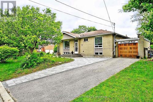 39 Penworth Road, Toronto, ON - Outdoor