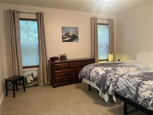 93 Eagle Way, Brandon, MB - Indoor Photo Showing Bedroom